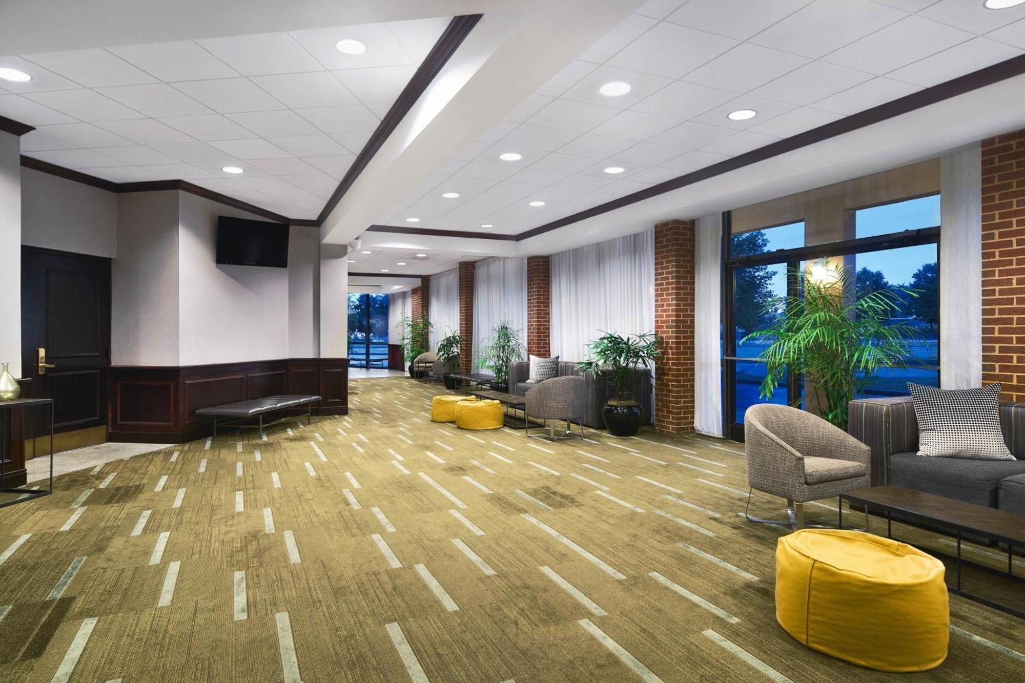סנדסטון Four Points By Sheraton Richmond Airport מראה חיצוני תמונה